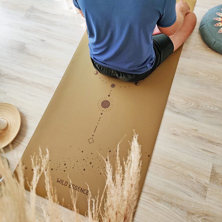 rudas jogos kilimėlis