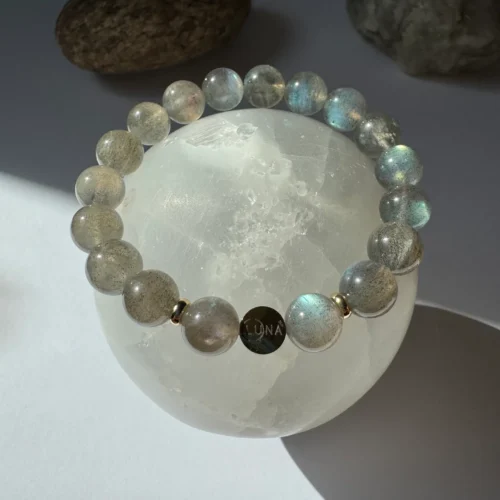 Labradorito kristalų apyrankė