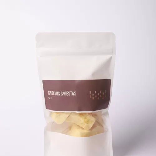 Kakavos sviestas gali būti naudojamas vietoj įprasto aliejaus kepimui, taip pat kepinių, įvairių skanėstų ar naminio šokolado pagardinimui.